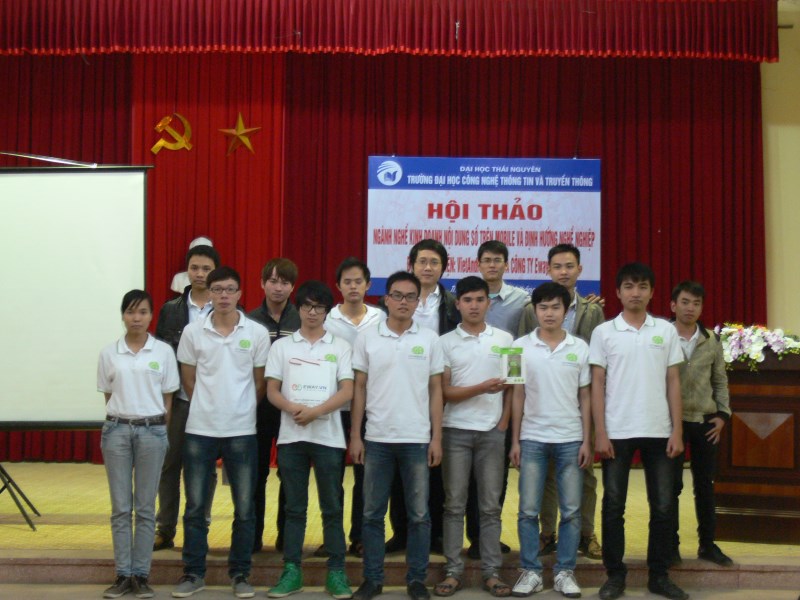 kinh-doanh-noi-dung-so-huong-mo-cho-sinh-vien-cong-nghe-thong-tin10